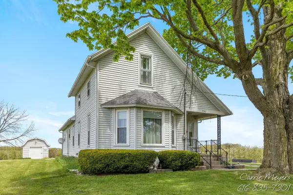 3741 8 Mile Road Nw, Grand Rapids, MI 49544