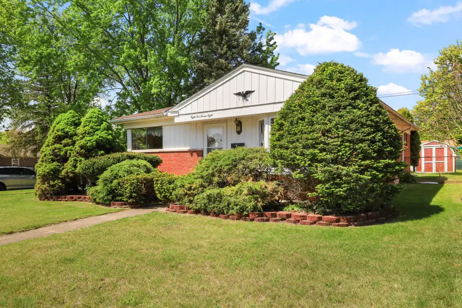 8278 Mills Street, Taylor, MI 48180 - #2