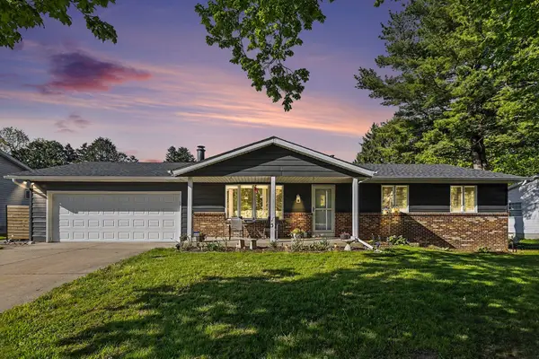 5225 Lands End Drive, Kalamazoo, MI 49009