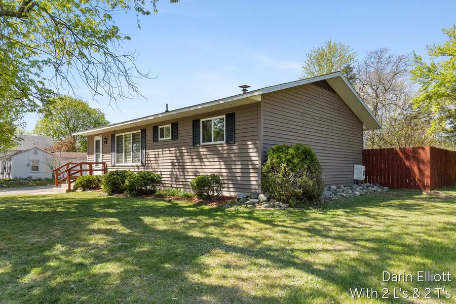747 Root Street, Belding, MI 48809 - #3