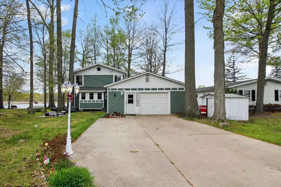 10131 Birch Drive, Riverdale, MI 48877 - #2