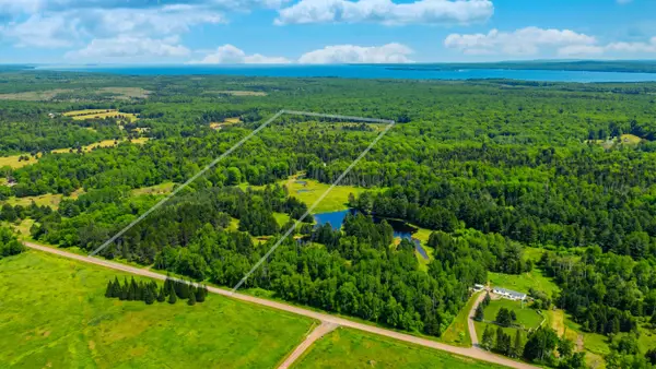 15169 Bellaire Road, Baraga, MI 49908