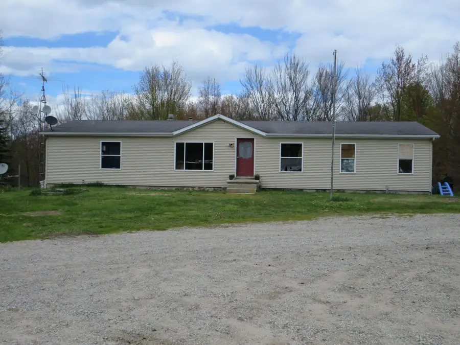 6800 170th Avenue, Stanwood, MI 49346 - #3