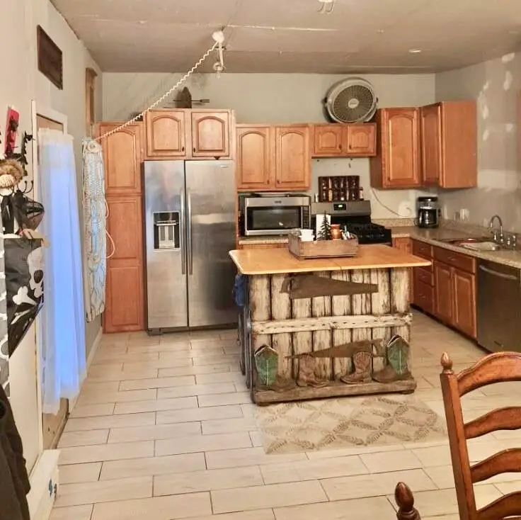 347 Main Street, Lawrence, MI 49064 - #3