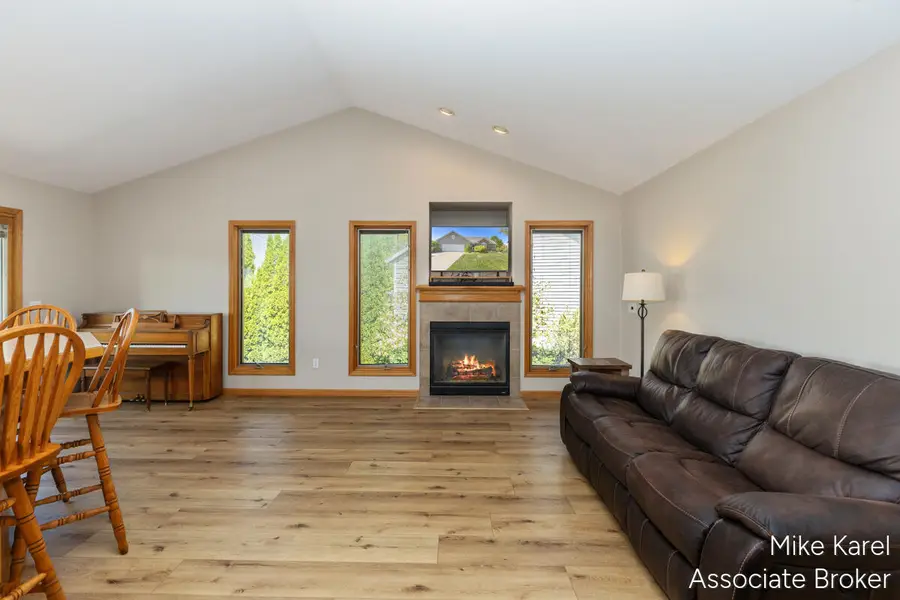 3400 Stephanie Drive, Hudsonville, MI 49426 - #3