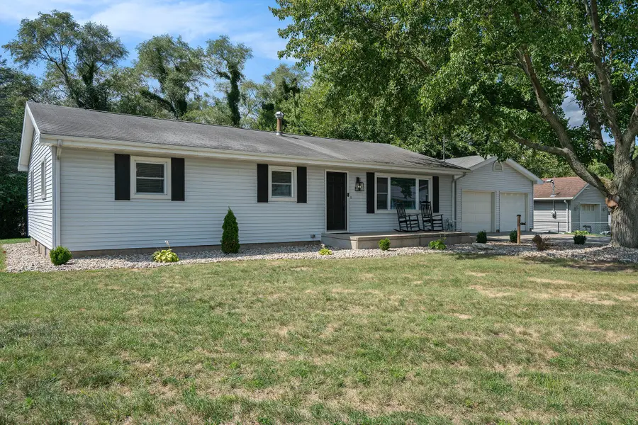 69218 Center Street, Edwardsburg, MI 49112 - #2