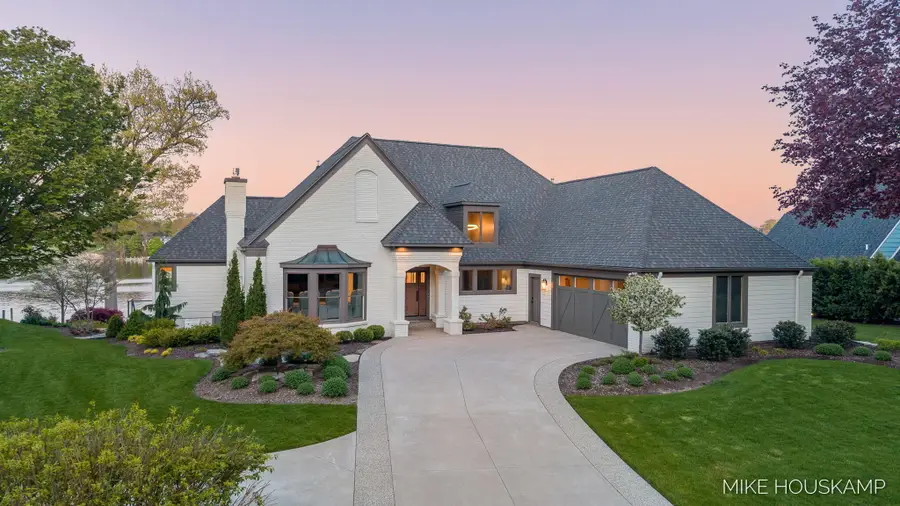 15945 Orchard Point Drive, Spring Lake, MI 49456 - #2