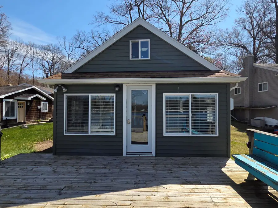 12083 N Lake Street, Bitely, MI 49309 - #2