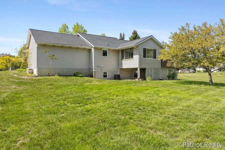 1330 Monte Carlo Drive, Jenison, MI 49428 - #3