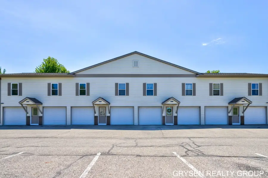 5752 East Town Drive #9, Hudsonville, MI 49426 - #3