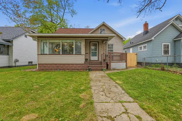 944 E Isabella Avenue, Muskegon, MI 49442