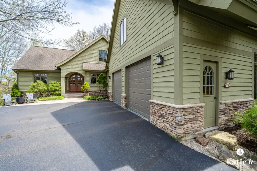 9100 Twin Oaks Lane Ne, Ada, MI 49301 - #3