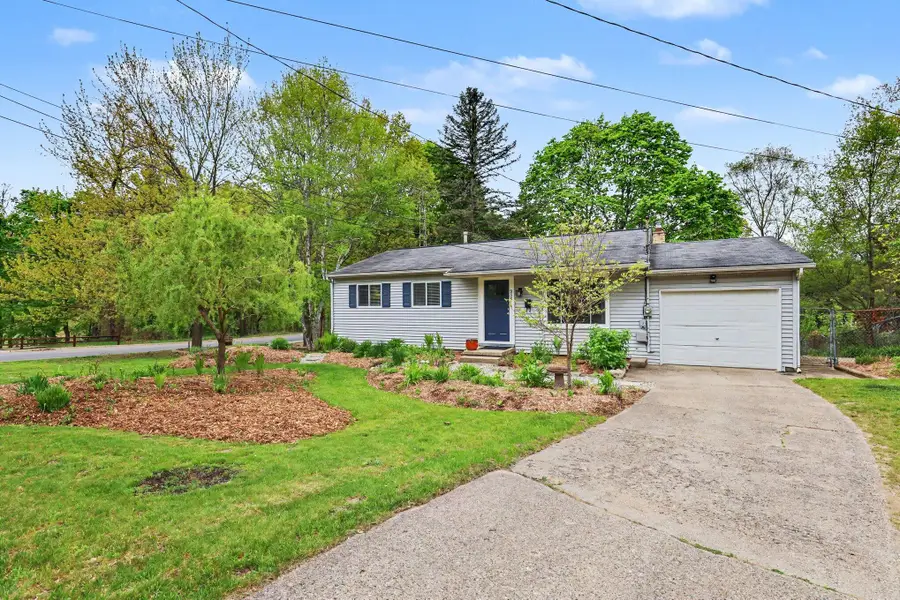935 S Baldwin Street, Greenville, MI 48838 - #3