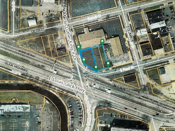 E Pearl Street, Jackson, MI 49201