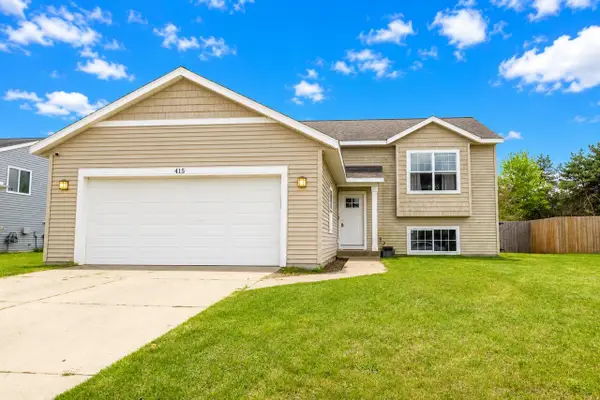 415 White Pine Drive, Belding, MI 48809