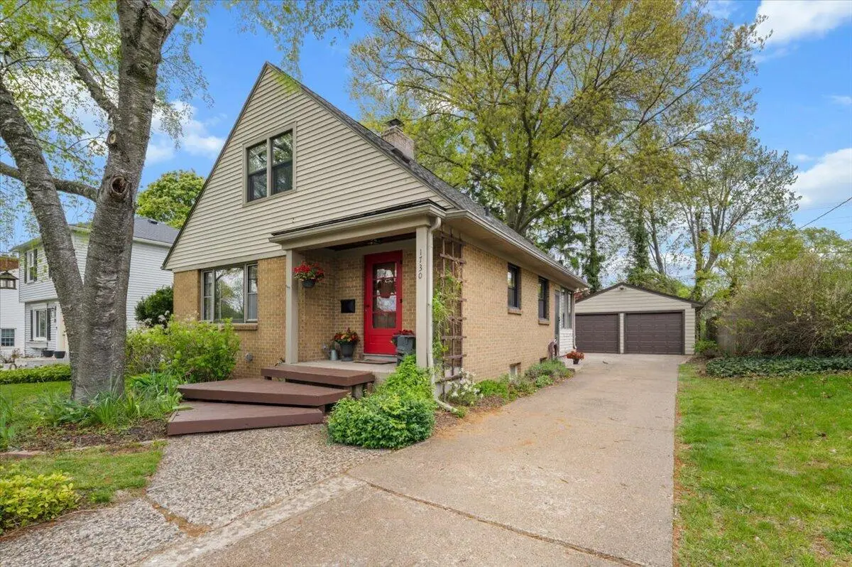 1730 Cambridge Drive Se, Grand Rapids, MI 49506 - #1