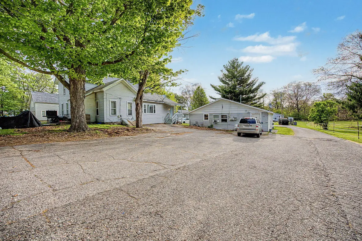 213 Reading Avenue, Jonesville, MI 49250 - #1