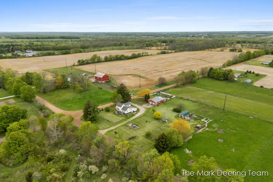 2090 N Shaytown Road, Vermontville, MI 49096 - #3