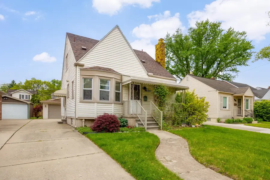 22131 Nowlin, Dearborn, MI 48124 - #2