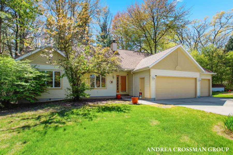 17239 Quail Creek Drive, Spring Lake, MI 49456 - #2