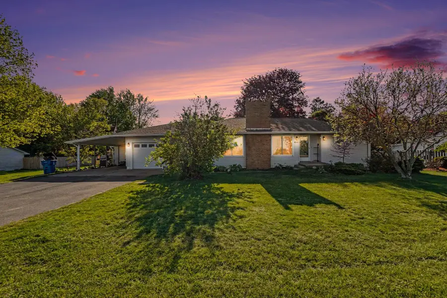 4911 S Green Avenue, Fremont, MI 49412 - #2