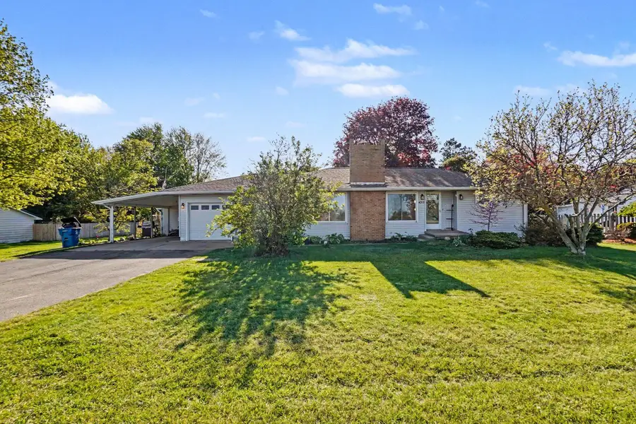 4911 S Green Avenue, Fremont, MI 49412 - #3