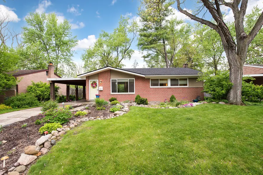 562 Rosemont Avenue, Saline, MI 48176 - #2