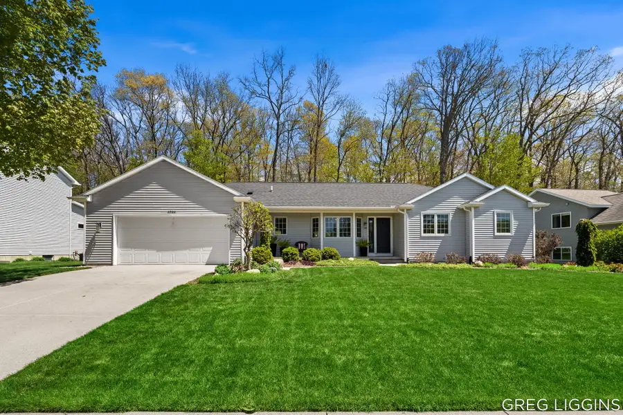 6920 Rex Drive Ne, Rockford, MI 49341 - #2