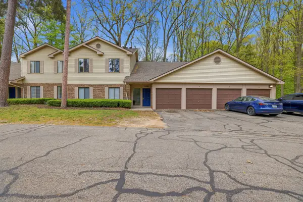 1116 Ambertrace Lane #7, Holland, MI 49424