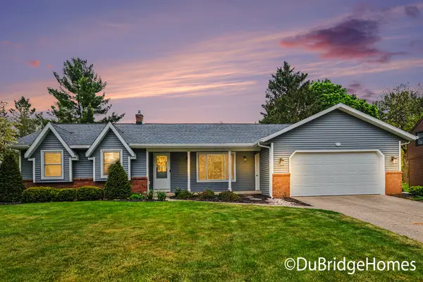 4974 Cedar Ridge Drive Ne, Grand Rapids, MI 49525