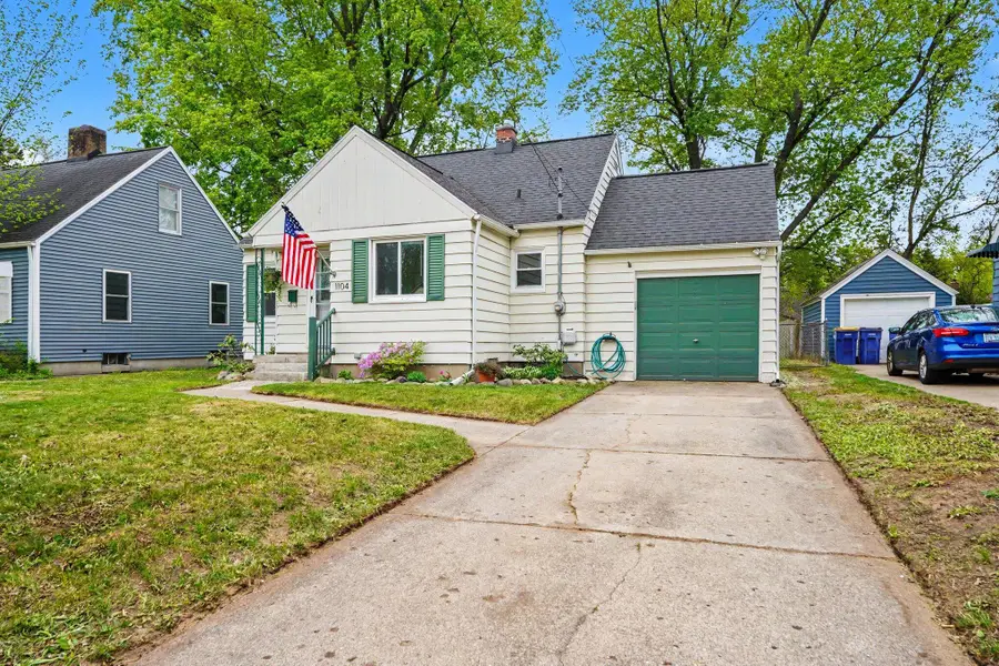 1104 Hoyt Street Se, Grand Rapids, MI 49507 - #2