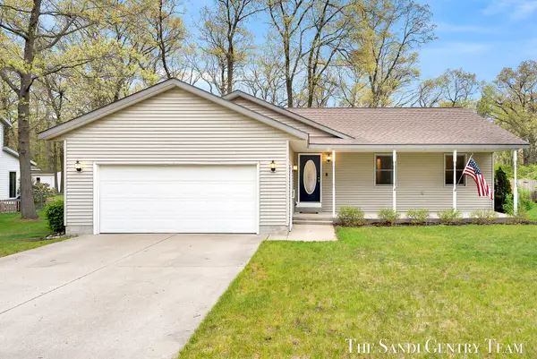 2240 Monica Lane, Muskegon, MI 49442