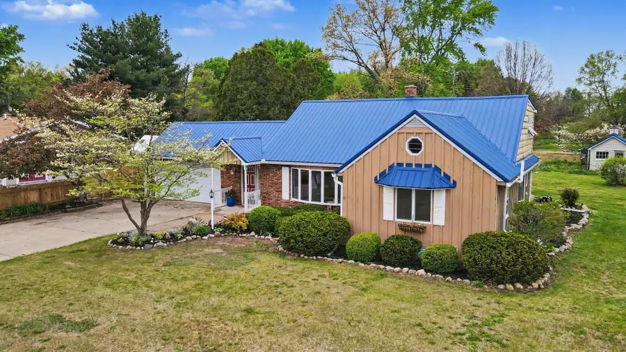 12821 S Drive N, Battle Creek, MI 49014 - #2