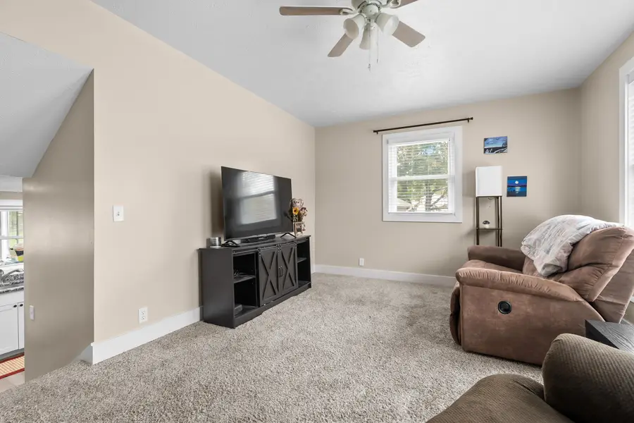 2496 W B Avenue, Plainwell, MI 49080 - #2