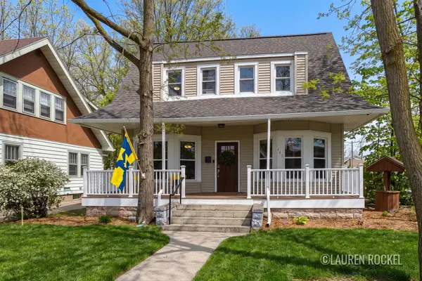 443 Dickinson Street Se, Grand Rapids, MI 49507