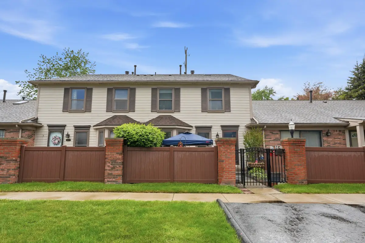 41379 Southwind Drive, Canton, MI 48188 - #1