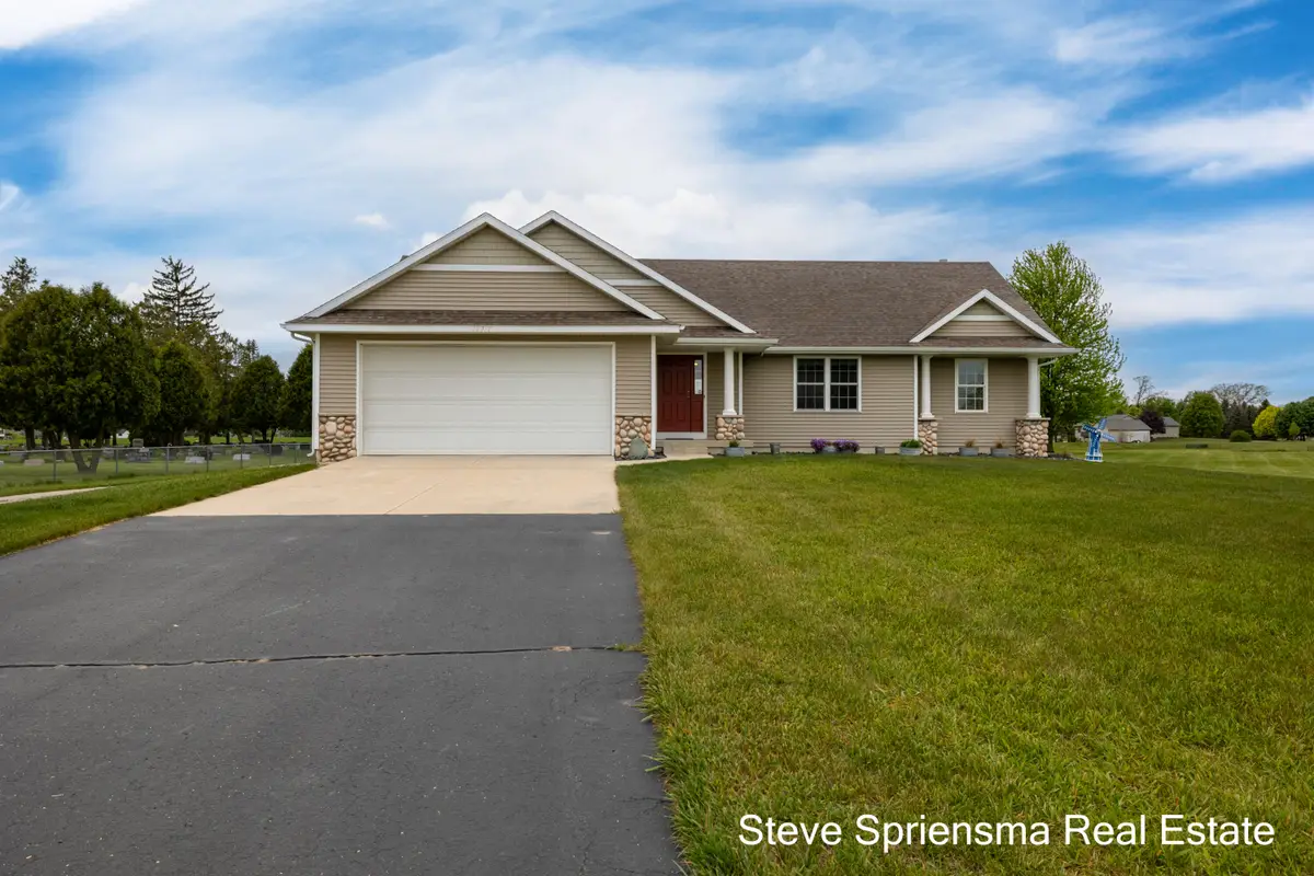 12717 60th Avenue, Allendale, MI 49401 - #1