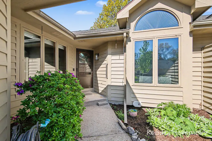 2033 Tall Meadow Street Ne #15, Grand Rapids, MI 49505 - #3