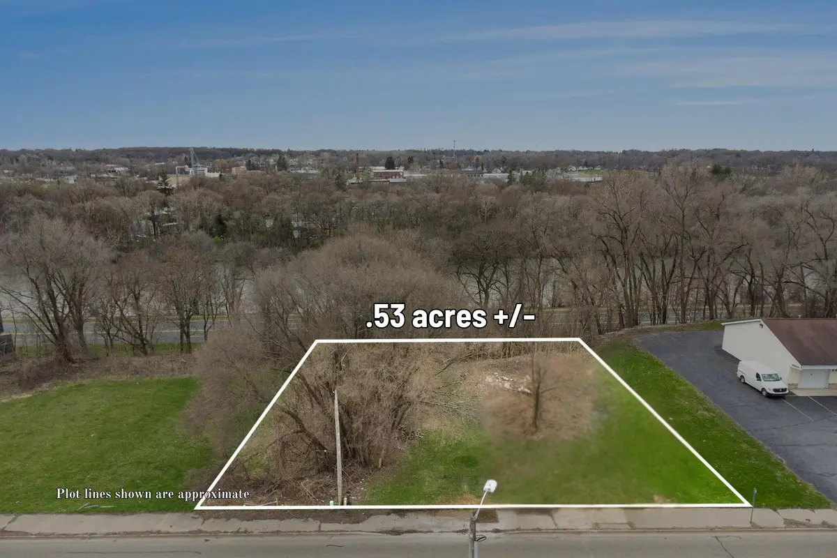 695 W Michigan Avenue W, Battle Creek, MI 49037 - #1