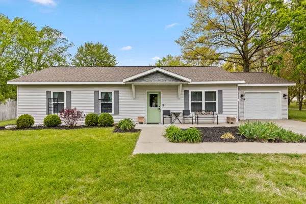 3294 Butternut Drive, Holland, MI 49424