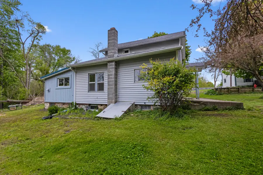 219 Water Street, Jonesville, MI 49250 - #3