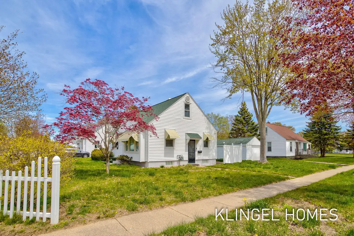 2756 Liberty Road, Norton Shores, MI 49441 - #1