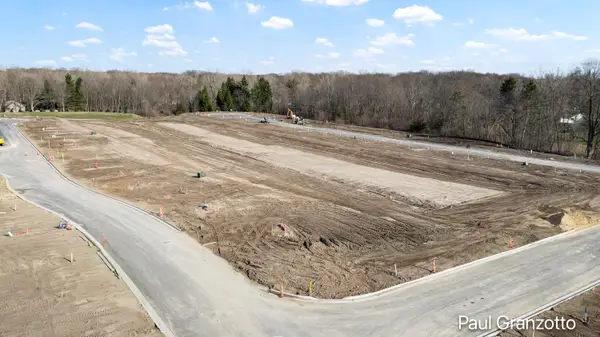 3026 Arbor Creek Lane Se, Kentwood, MI 49512