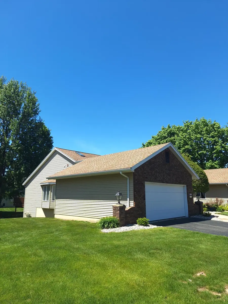 4207 Redbush Drive Sw, Grandville, MI 49418 - #2