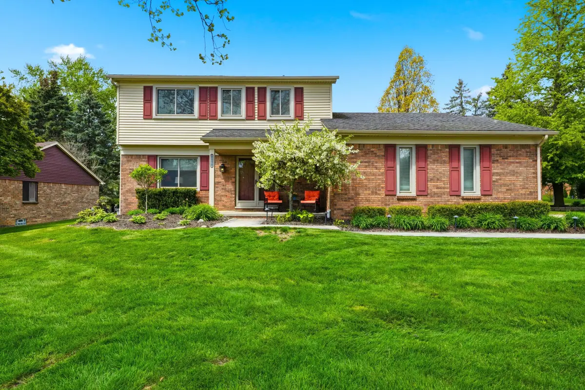 2070 Winchester Road, Rochester Hills, MI 48307 - #1