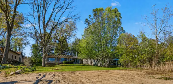 13615 Sunset Shores Drive, Cedar Springs, MI 49319