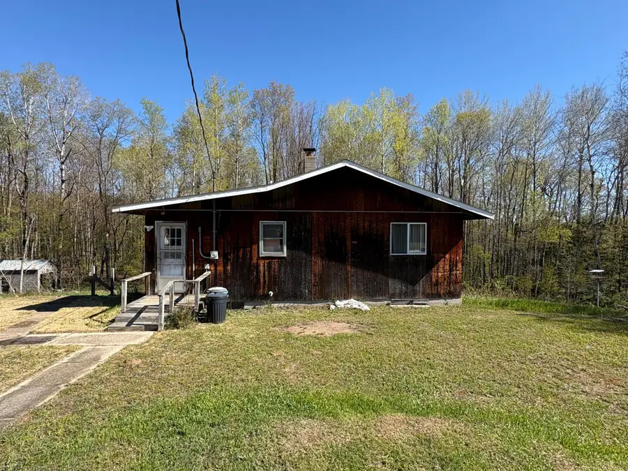11904 E 8th Street, Reed City, MI 49677 - #2