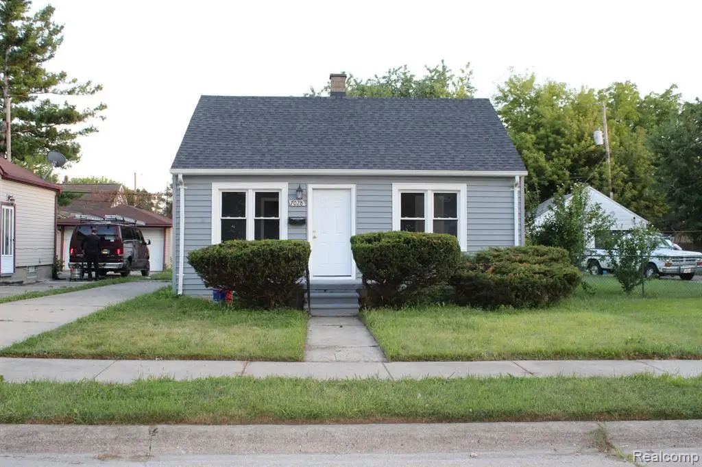 7028 Yacht Avenue, Warren, MI 48091 - #1