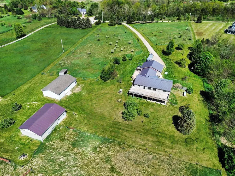 6540 Peckins Lane, Manchester, MI 48158 - #2