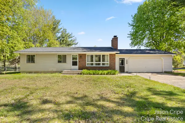 255 15 Mile Road Nw, Sparta, MI 49345